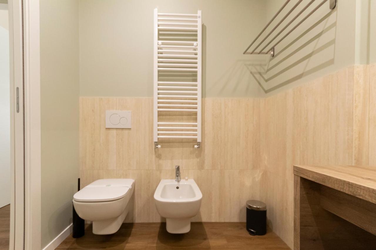 Via Torino Apartment 2 มิลาน ภายนอก รูปภาพ