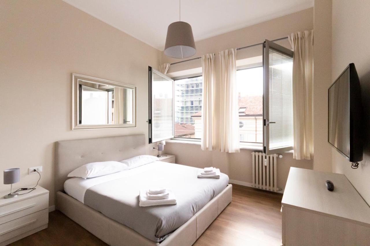 Via Torino Apartment 2 มิลาน ภายนอก รูปภาพ