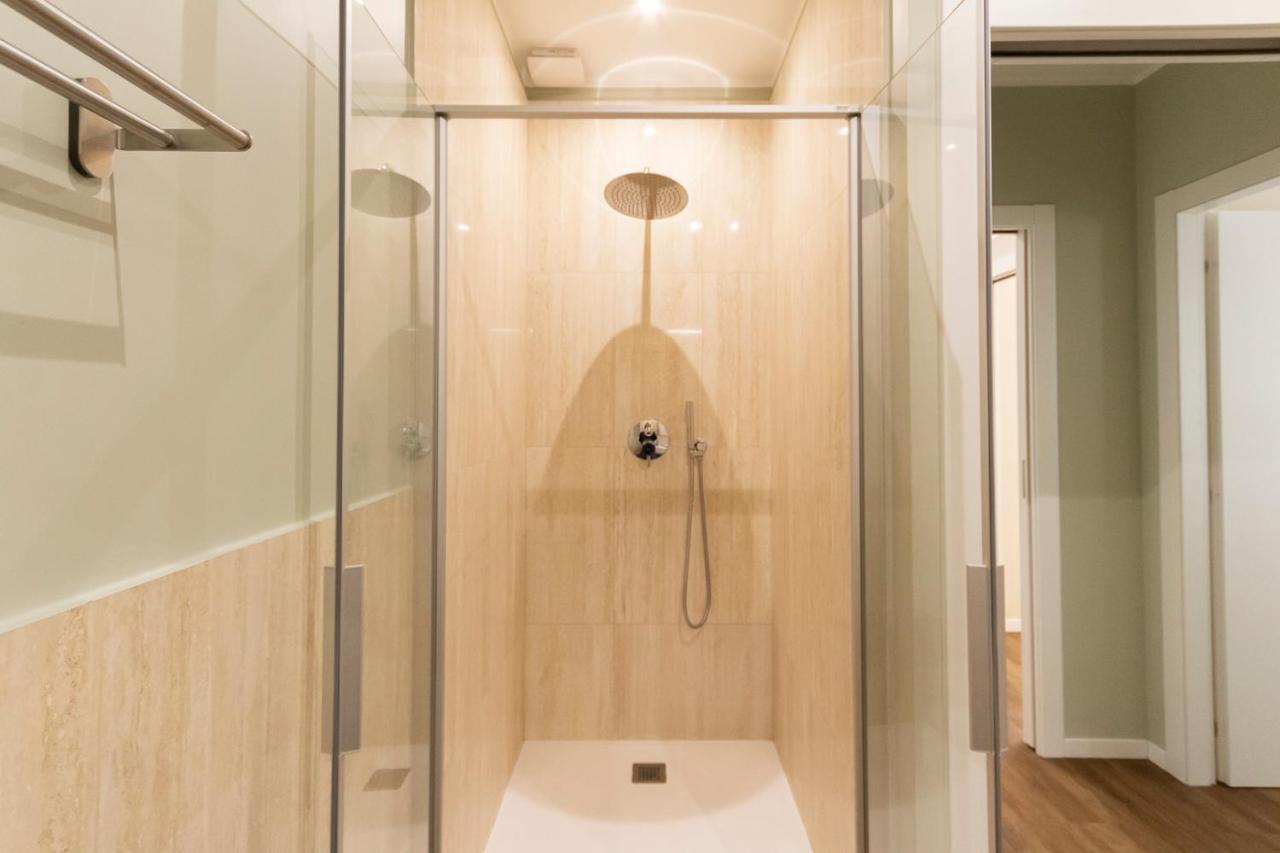 Via Torino Apartment 2 มิลาน ภายนอก รูปภาพ